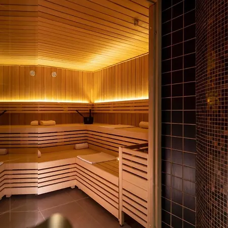 Magalean & 4* Hondarribia