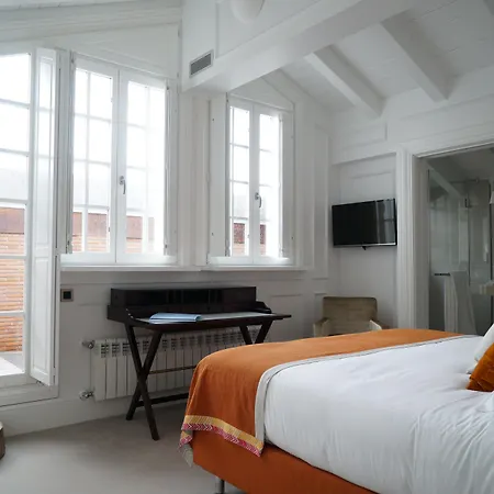 Magalean & Hotel Hondarribia