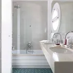 Magalean & Hotel 4*