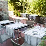 Hotel Magalean & 4*
