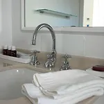 Hotel Magalean & 4*