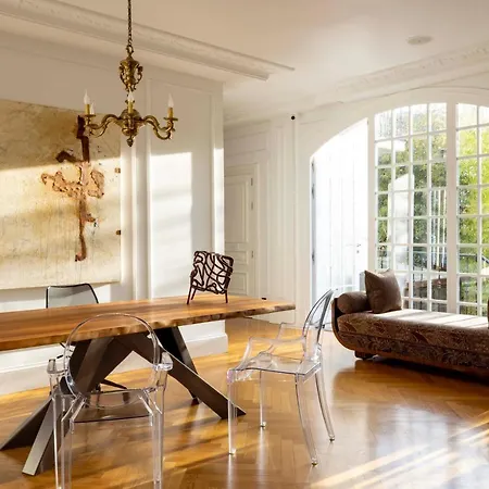 Magalean & Ξενοδοχείο Χονδαρρίμπια