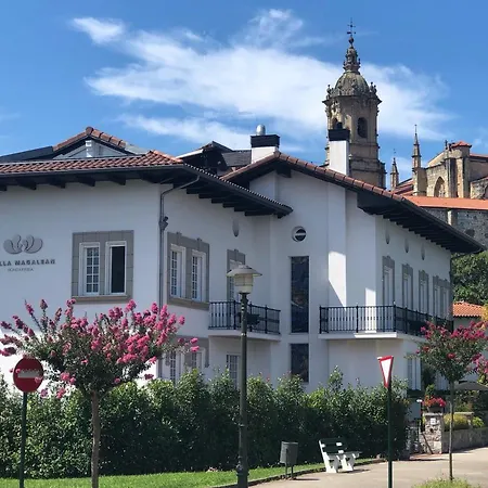 Magalean & Hotel 4*